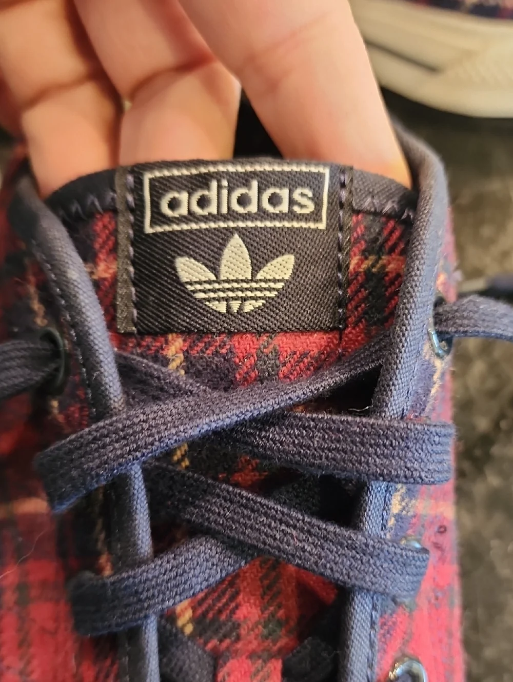 Womens Adidas Nizza Red Plaid Sneakers with Navy Laces Size 10